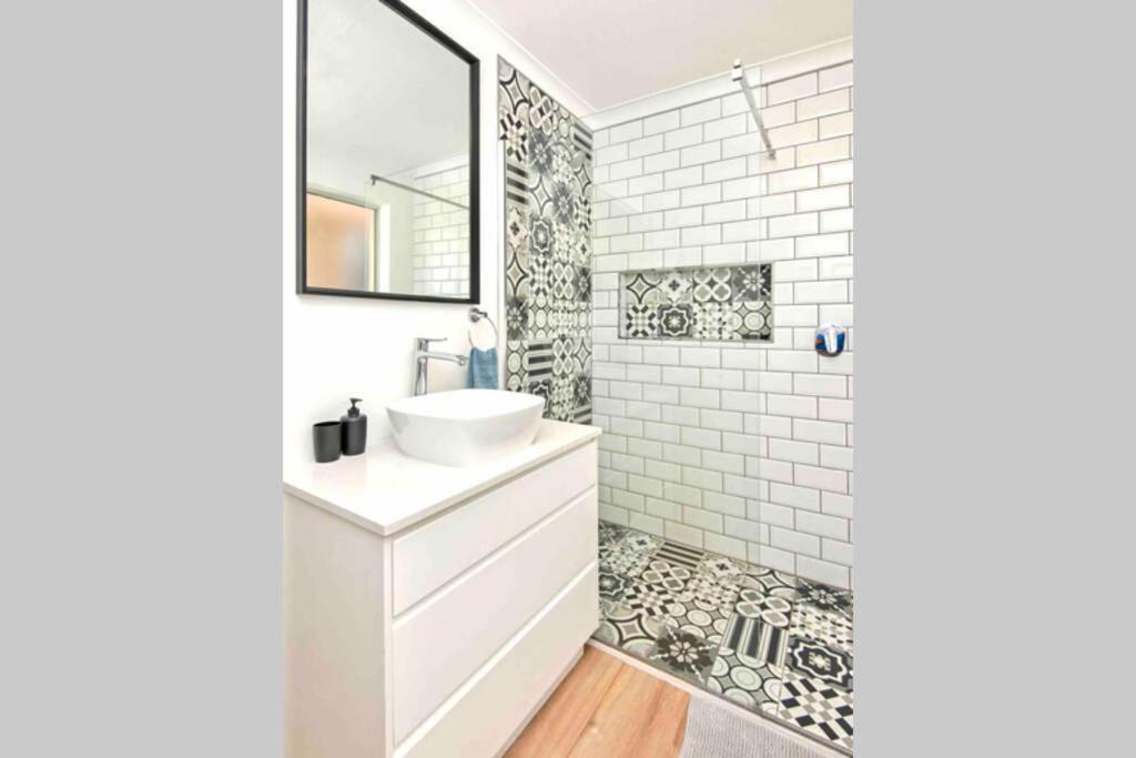 Ferienwohnung Luxury @ The Ocean Hermanus Exterior foto
