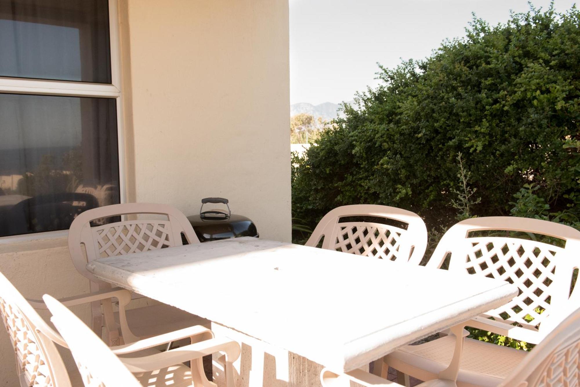 Ferienwohnung Luxury @ The Ocean Hermanus Exterior foto
